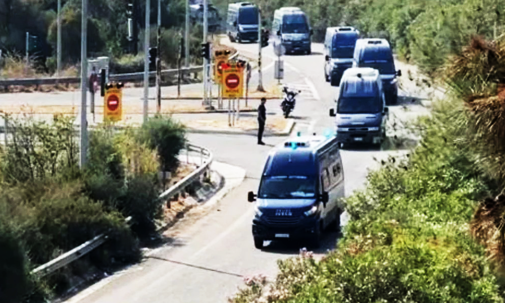 metanastes-eftasan-apo-tin-kriti-sto-limani-tis-kavalas-gia-na-metaferthoun-stis-serres