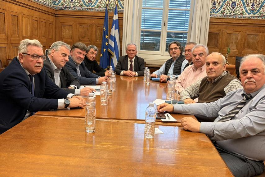 Thesmikí parémvasi POASA sti Voulí - Synántisi me to PASOK – Kínima Allagís gia ta provlímata ton Apostráton