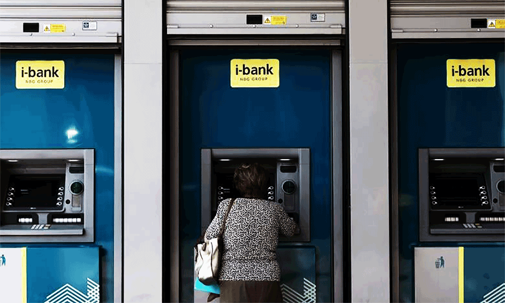 syntaxeis-iouliou-2026-oles-oi-chores-pliromis-pote-bainoun-ta-chrimata-sta-atm