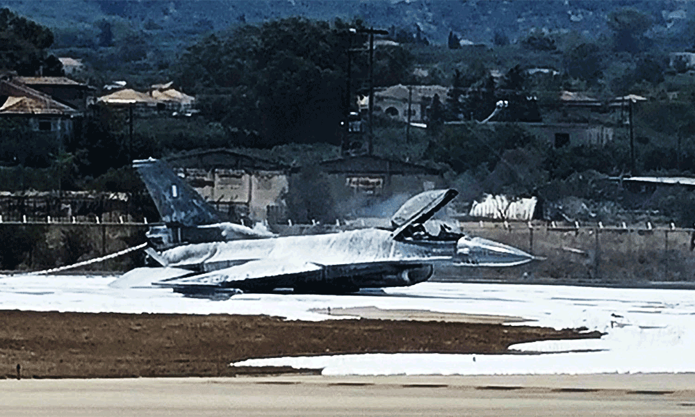 F-16 koiliá sti Zákyntho Sóos o pilótos Ekpaideftikí ptísi exelíchthike se thríler páno apó to Iónio